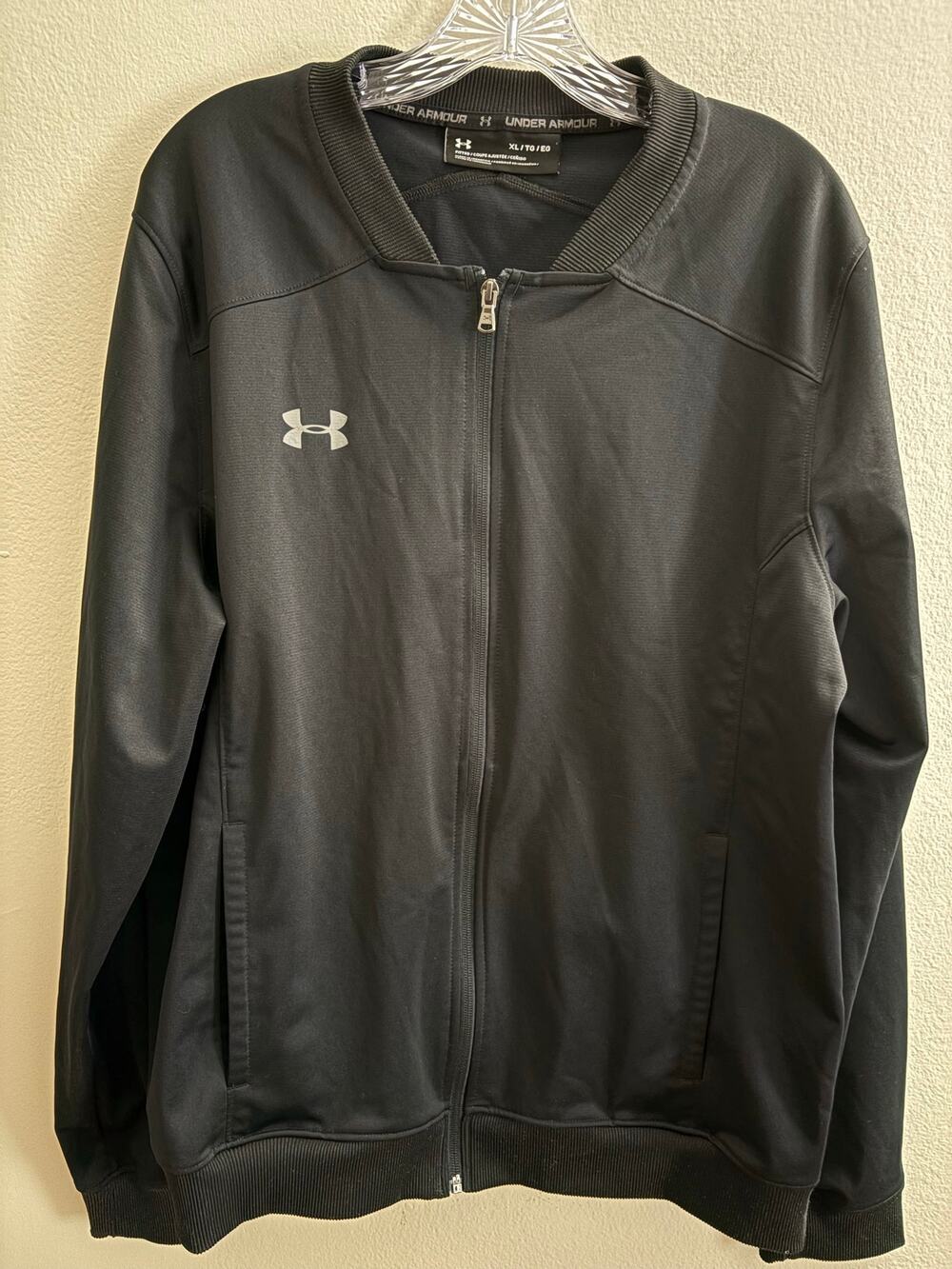 Under Armour Men's Black Jacket Size XL